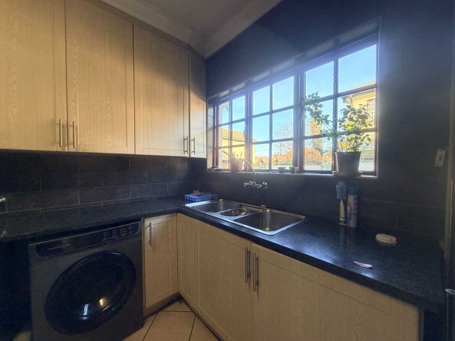 3 Bedroom Property for Sale in Aerorand Mpumalanga