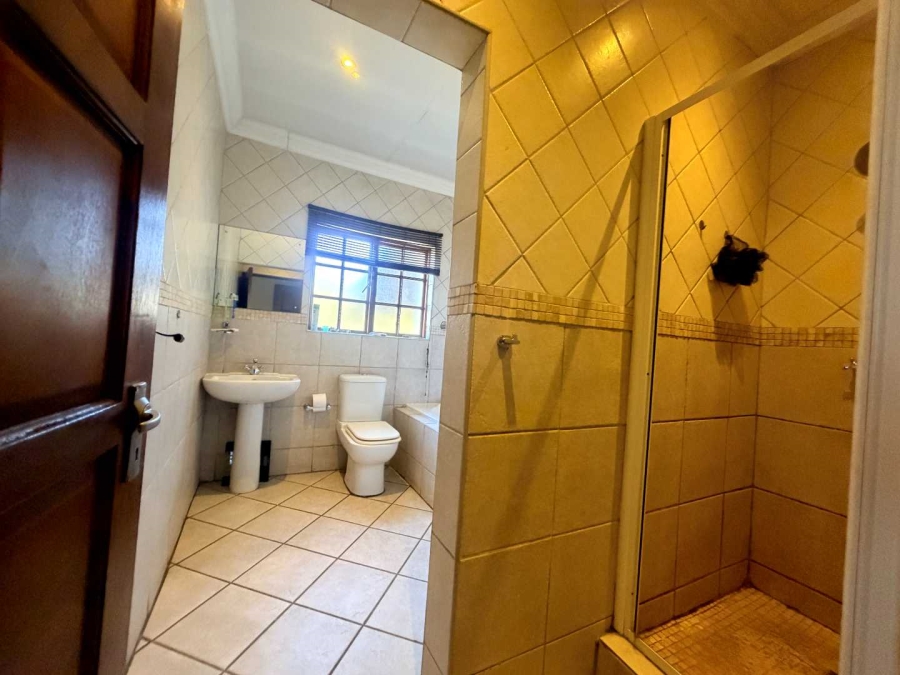 3 Bedroom Property for Sale in Aerorand Mpumalanga