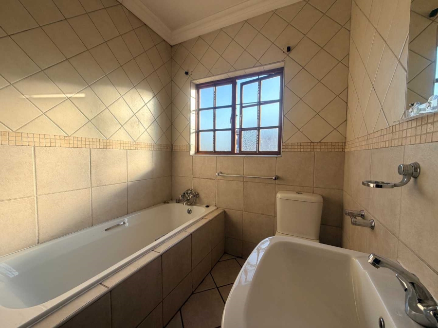 3 Bedroom Property for Sale in Aerorand Mpumalanga