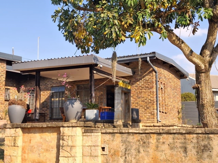 3 Bedroom Property for Sale in West Acres Mpumalanga