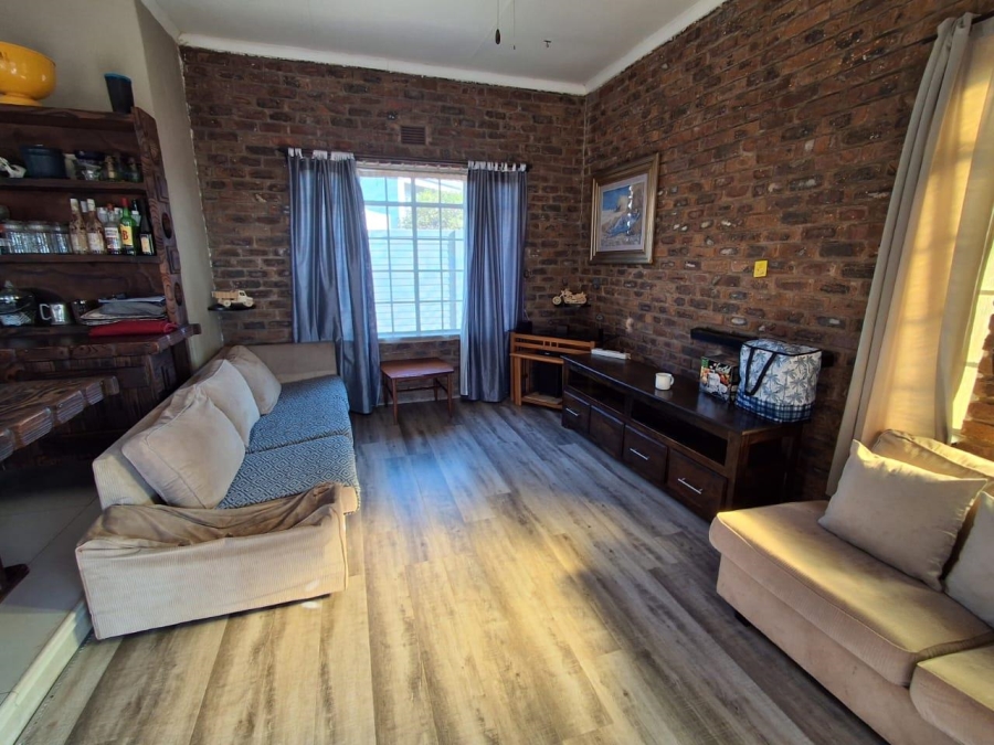 3 Bedroom Property for Sale in West Acres Mpumalanga