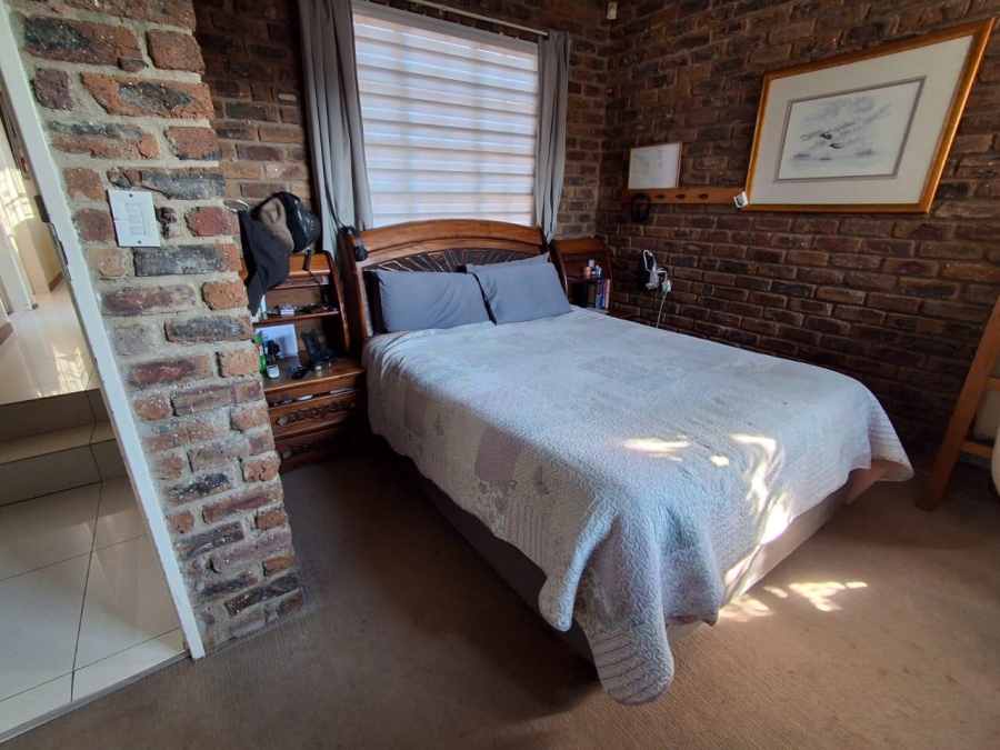 3 Bedroom Property for Sale in West Acres Mpumalanga