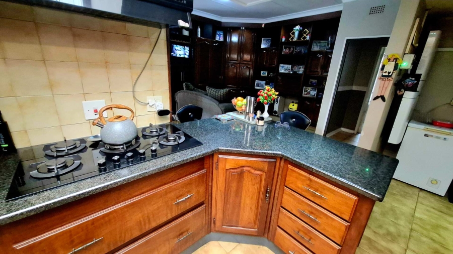 3 Bedroom Property for Sale in Clubville Mpumalanga