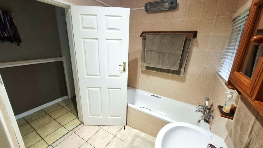 3 Bedroom Property for Sale in Clubville Mpumalanga