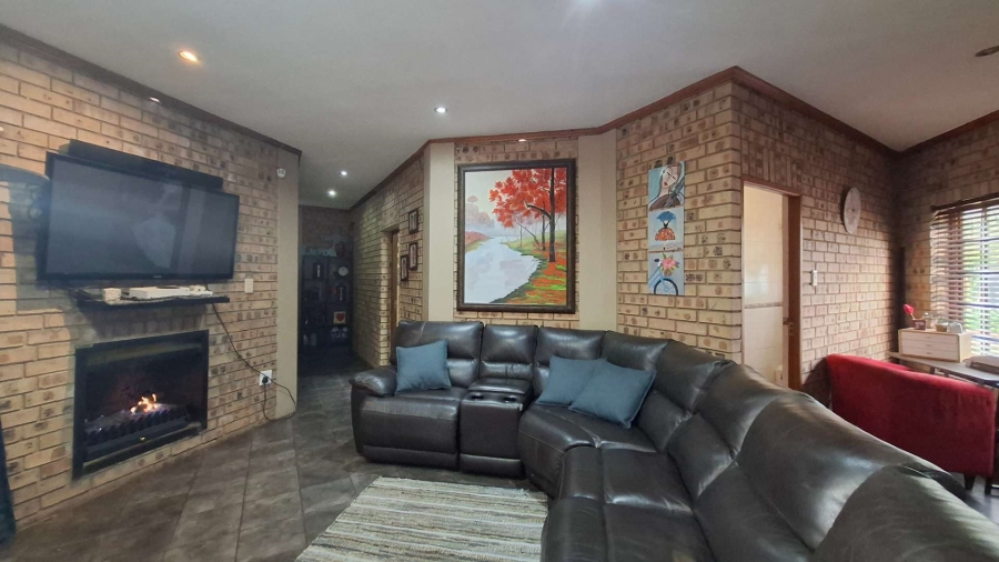 3 Bedroom Property for Sale in Clubville Mpumalanga