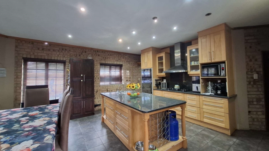 3 Bedroom Property for Sale in Clubville Mpumalanga