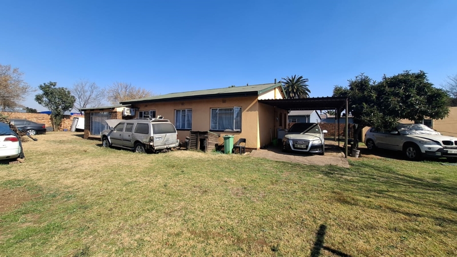 3 Bedroom Property for Sale in Mineralia Mpumalanga
