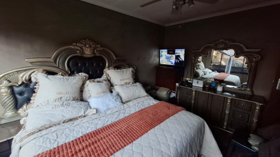 3 Bedroom Property for Sale in Mineralia Mpumalanga