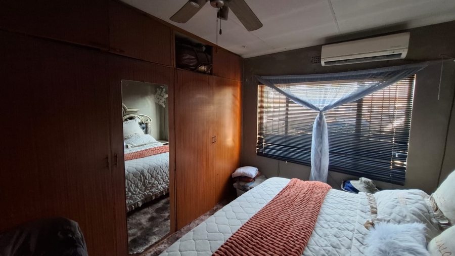 3 Bedroom Property for Sale in Mineralia Mpumalanga