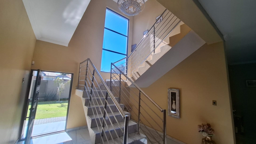 4 Bedroom Property for Sale in Aerorand Mpumalanga