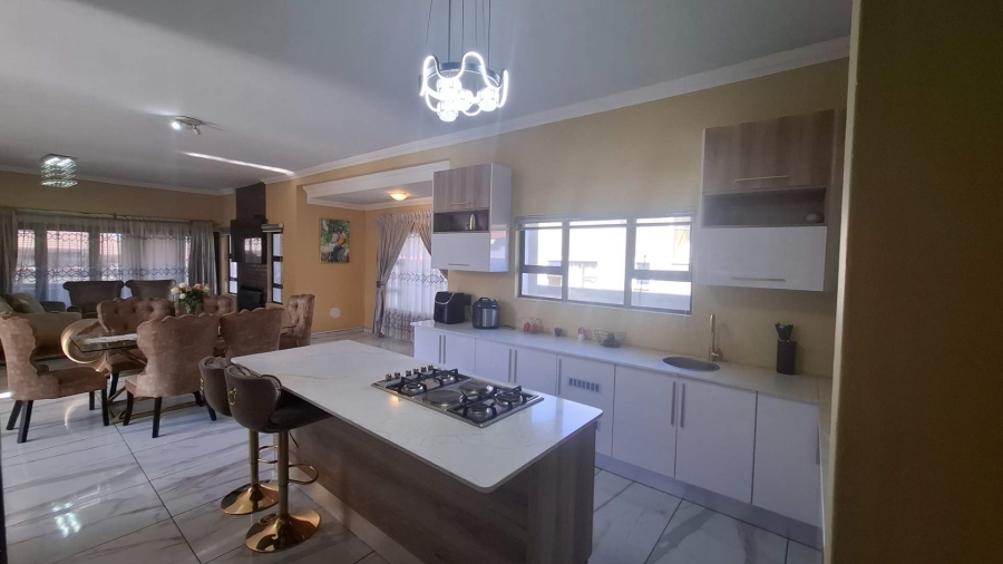 4 Bedroom Property for Sale in Aerorand Mpumalanga