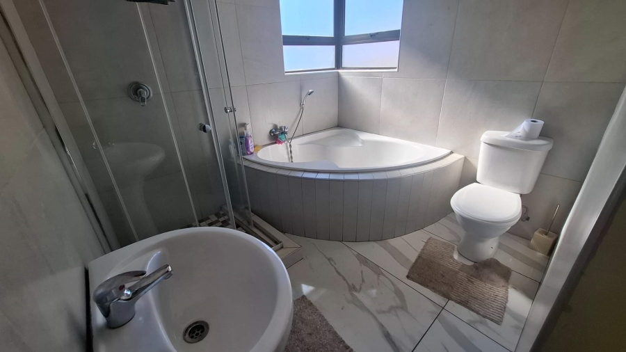 4 Bedroom Property for Sale in Aerorand Mpumalanga