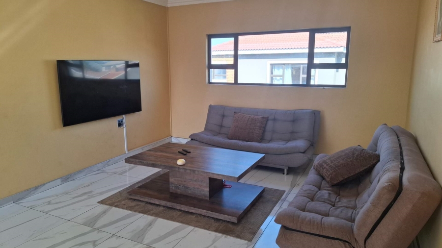 4 Bedroom Property for Sale in Aerorand Mpumalanga