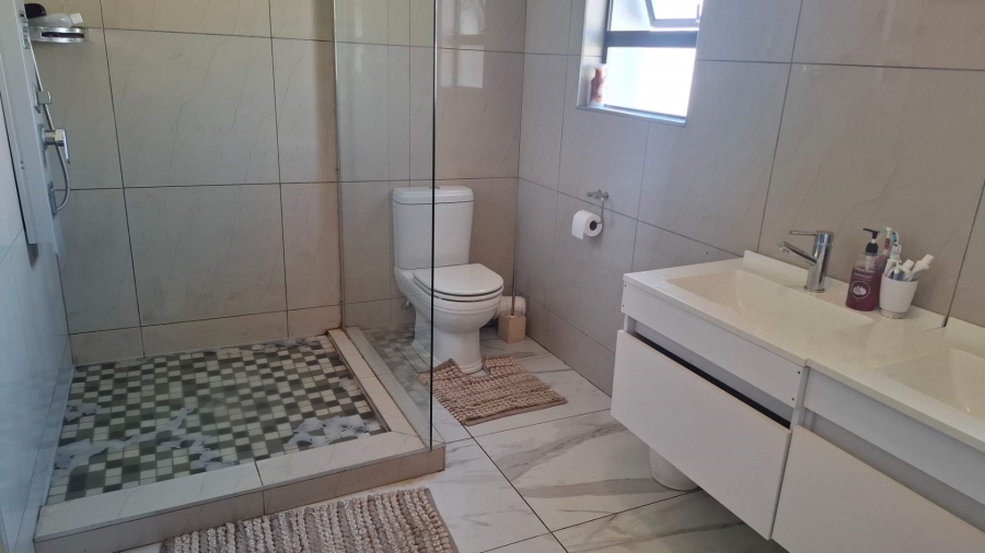 4 Bedroom Property for Sale in Aerorand Mpumalanga