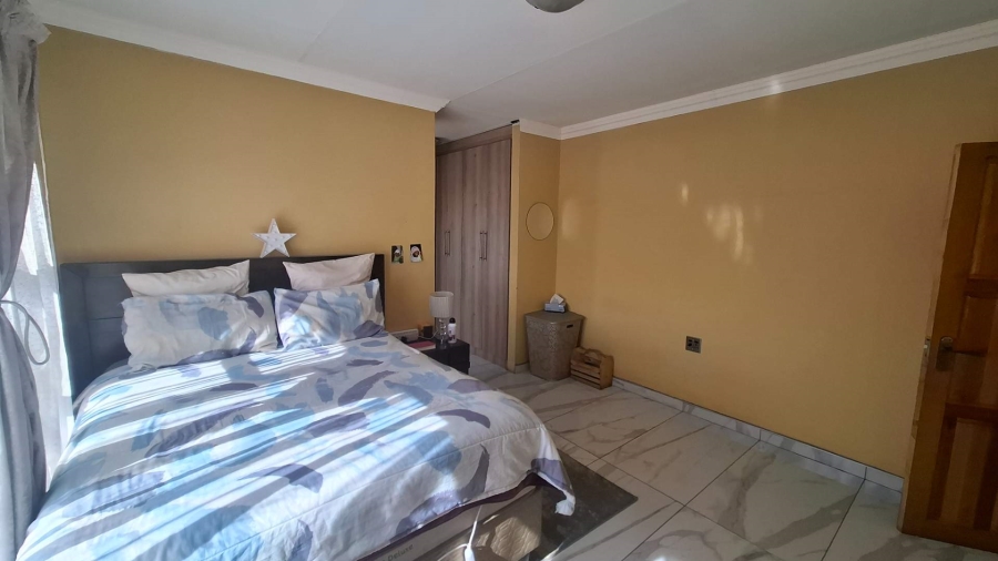 4 Bedroom Property for Sale in Aerorand Mpumalanga