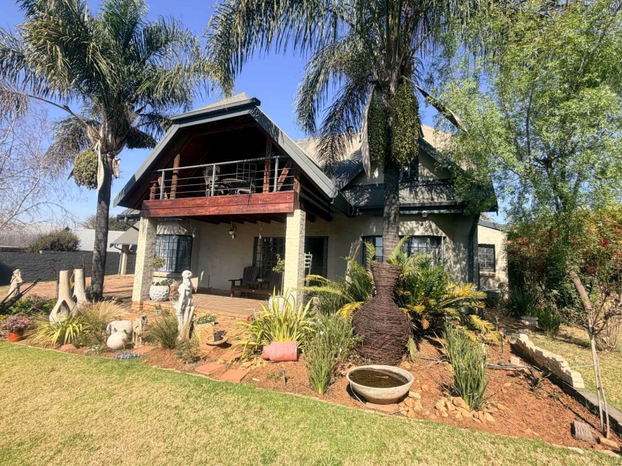 4 Bedroom Property for Sale in Aerorand Mpumalanga