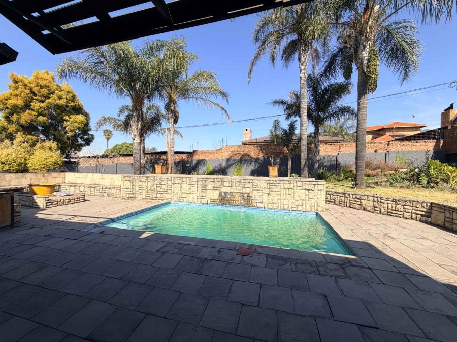 4 Bedroom Property for Sale in Aerorand Mpumalanga