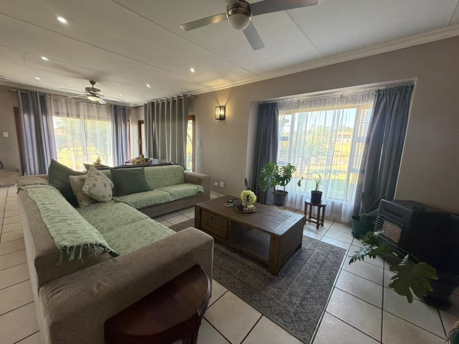 3 Bedroom Property for Sale in Roberts Estate Mpumalanga
