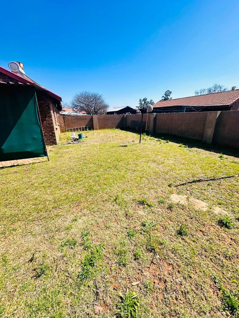 2 Bedroom Property for Sale in Mineralia Mpumalanga