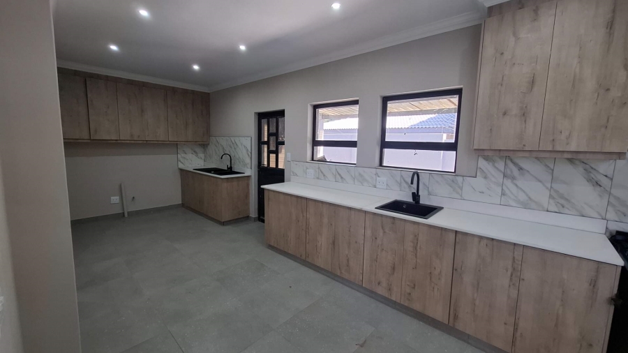 3 Bedroom Property for Sale in Clubville Mpumalanga