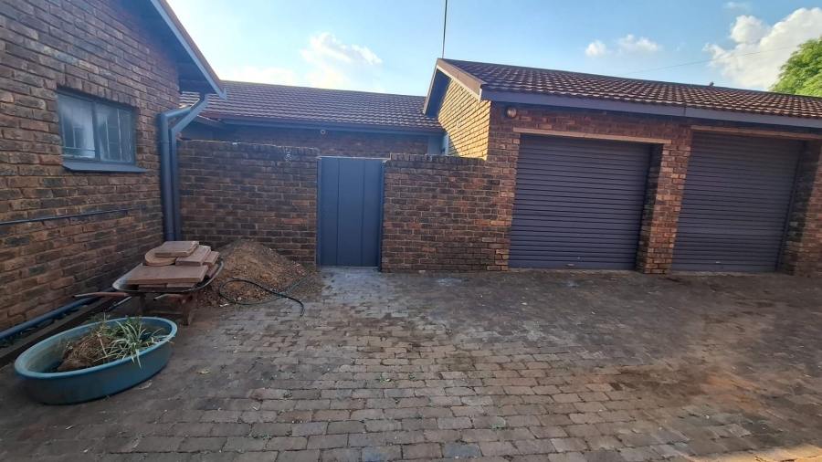 4 Bedroom Property for Sale in Dennesig Mpumalanga