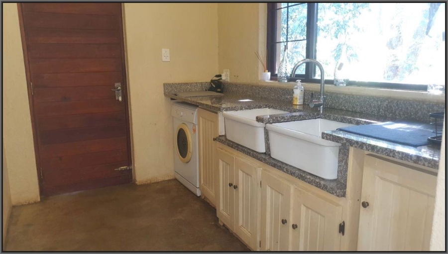 To Let 4 Bedroom Property for Rent in White River Mpumalanga