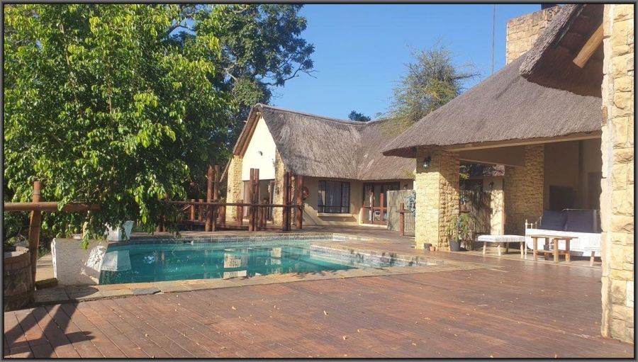 To Let 4 Bedroom Property for Rent in White River Mpumalanga