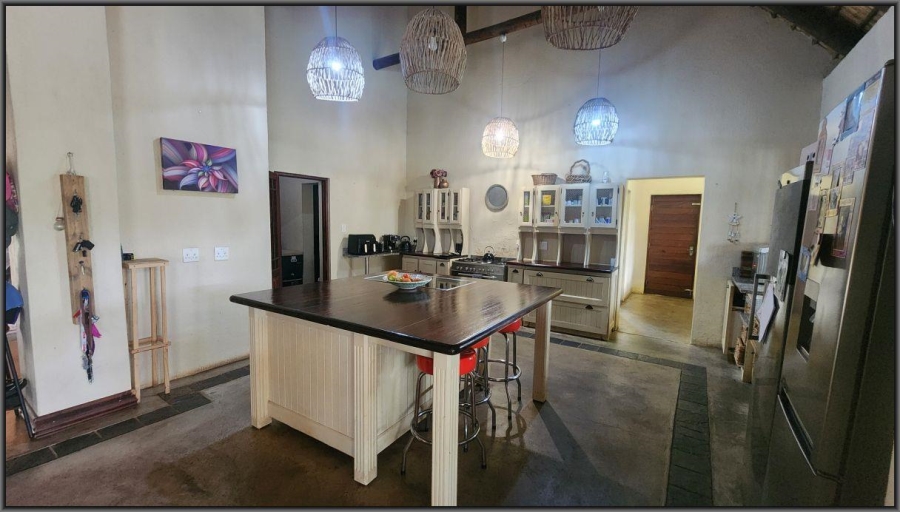 To Let 4 Bedroom Property for Rent in White River Mpumalanga