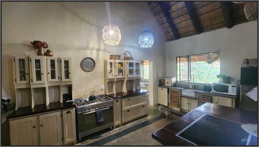 To Let 4 Bedroom Property for Rent in White River Mpumalanga