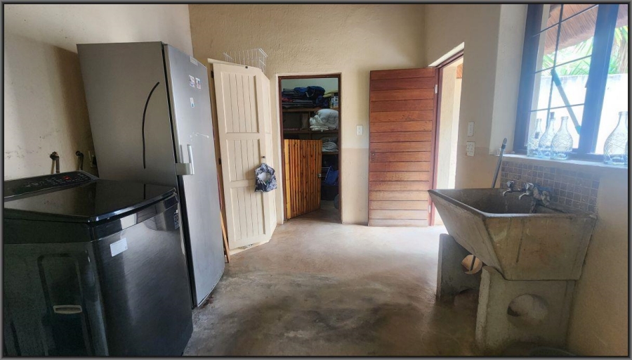 To Let 4 Bedroom Property for Rent in White River Mpumalanga