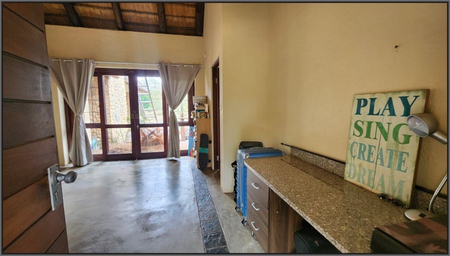To Let 4 Bedroom Property for Rent in White River Mpumalanga