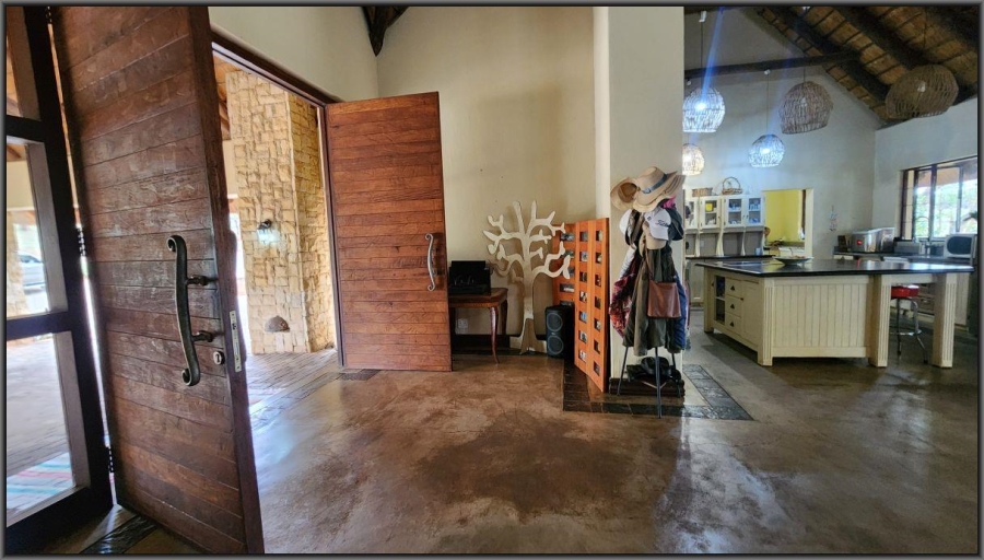 To Let 4 Bedroom Property for Rent in White River Mpumalanga