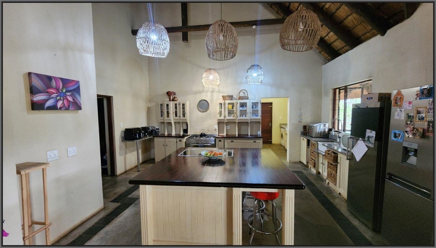 To Let 4 Bedroom Property for Rent in White River Mpumalanga