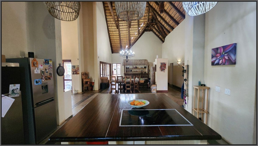 To Let 4 Bedroom Property for Rent in White River Mpumalanga