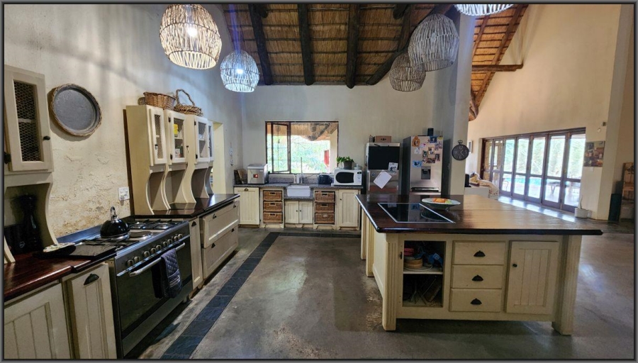 To Let 4 Bedroom Property for Rent in White River Mpumalanga