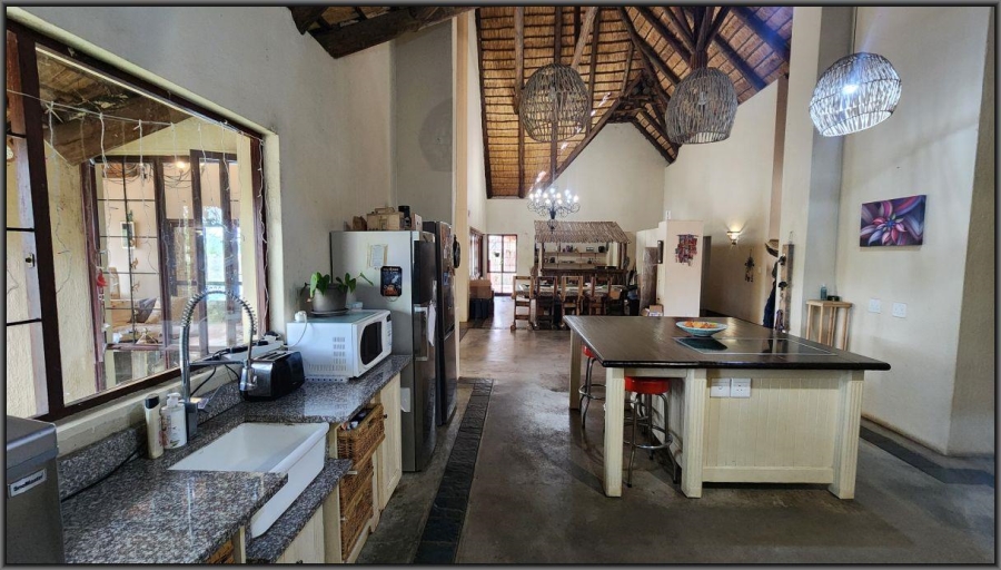 To Let 4 Bedroom Property for Rent in White River Mpumalanga