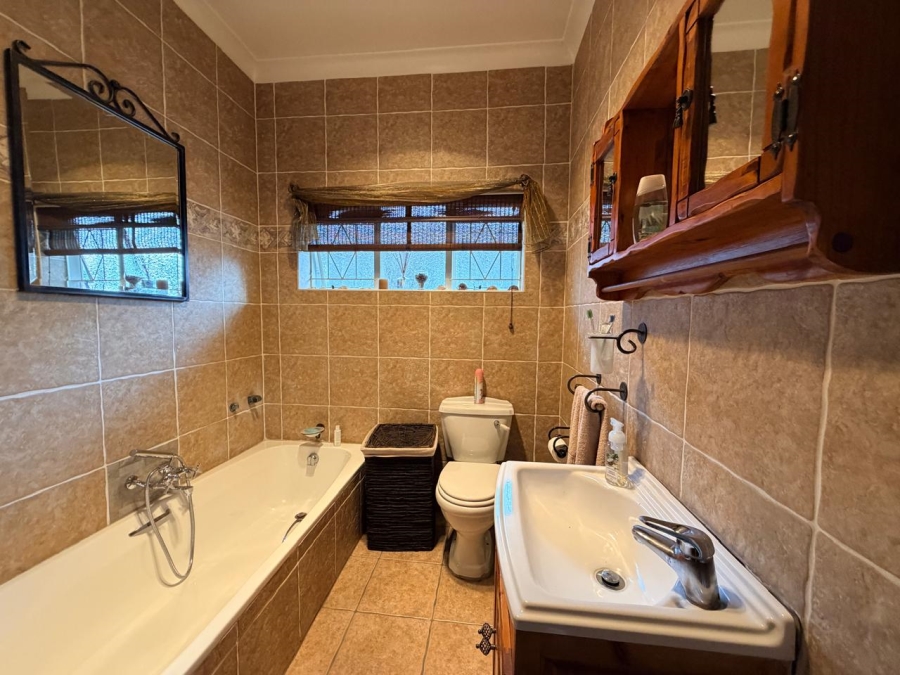 5 Bedroom Property for Sale in Groenkol Mpumalanga
