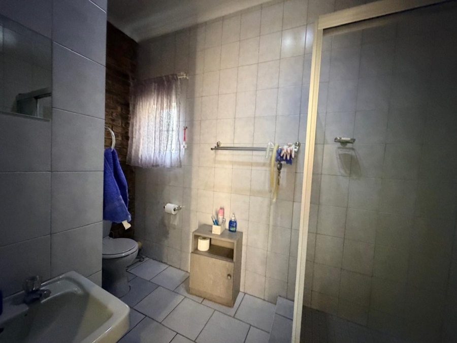 5 Bedroom Property for Sale in Groenkol Mpumalanga