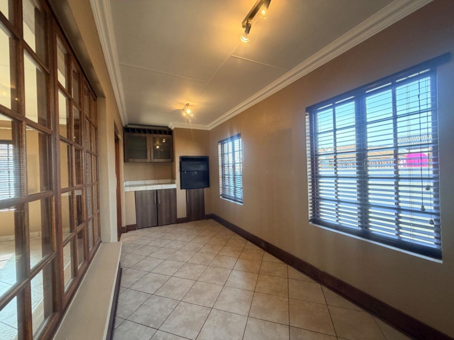 To Let 3 Bedroom Property for Rent in Aerorand Mpumalanga