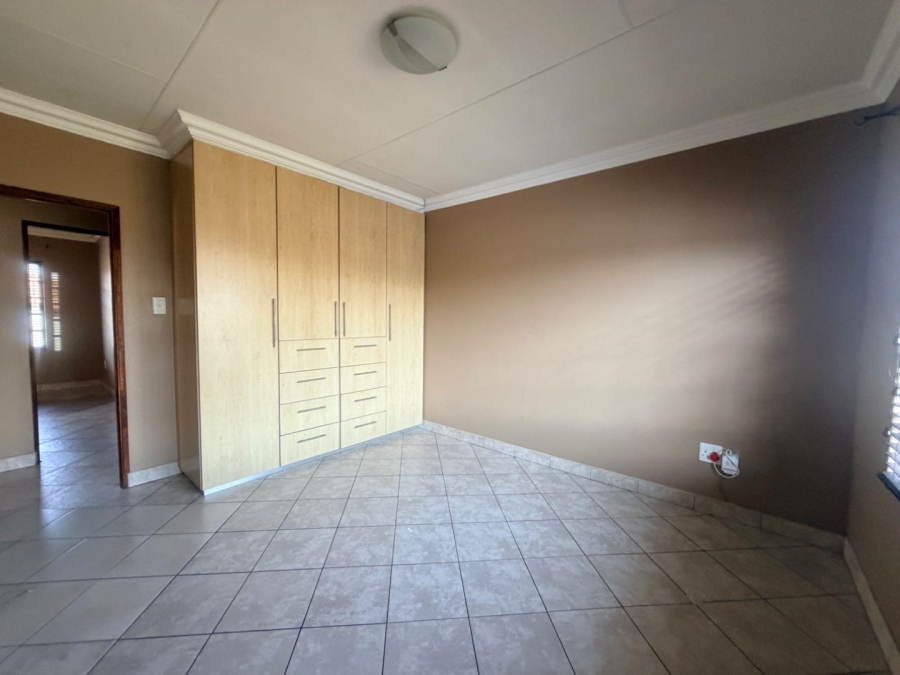 To Let 3 Bedroom Property for Rent in Aerorand Mpumalanga