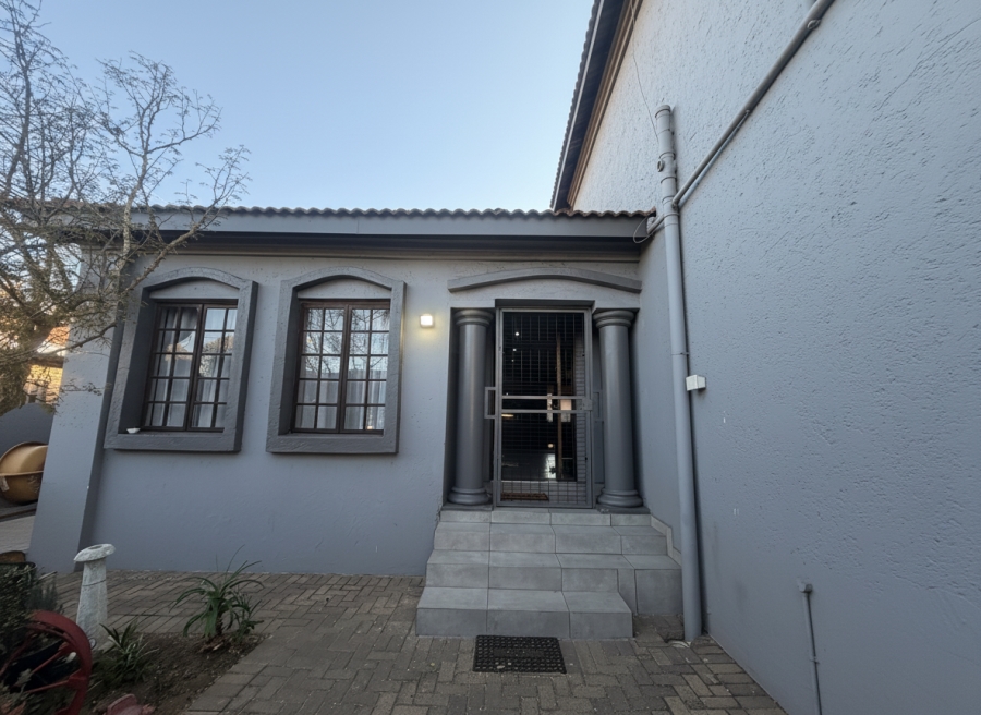 4 Bedroom Property for Sale in Aerorand Mpumalanga
