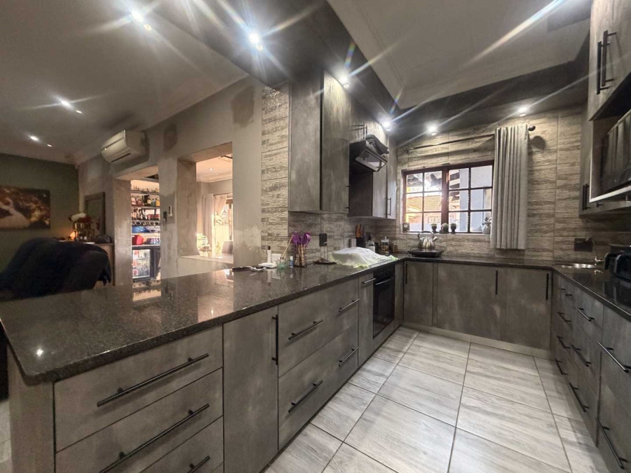 4 Bedroom Property for Sale in Aerorand Mpumalanga