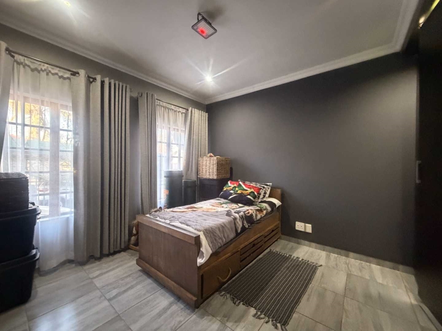 4 Bedroom Property for Sale in Aerorand Mpumalanga