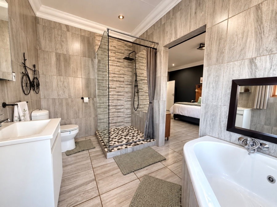 4 Bedroom Property for Sale in Aerorand Mpumalanga