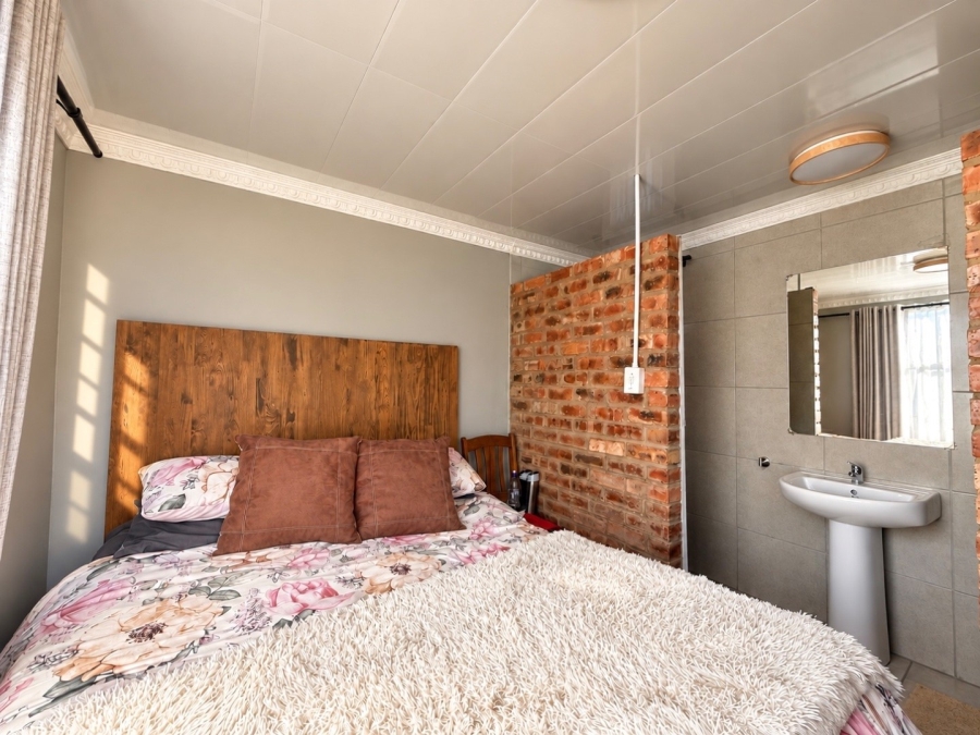 4 Bedroom Property for Sale in Aerorand Mpumalanga