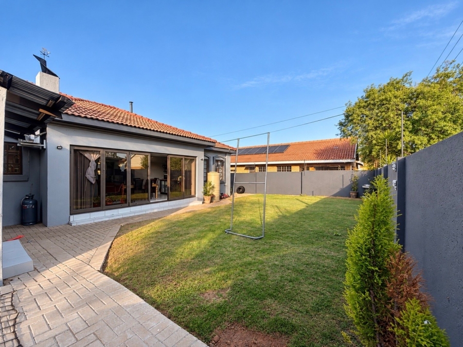 4 Bedroom Property for Sale in Aerorand Mpumalanga