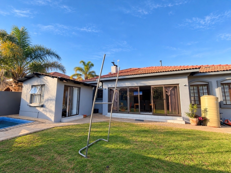 4 Bedroom Property for Sale in Aerorand Mpumalanga