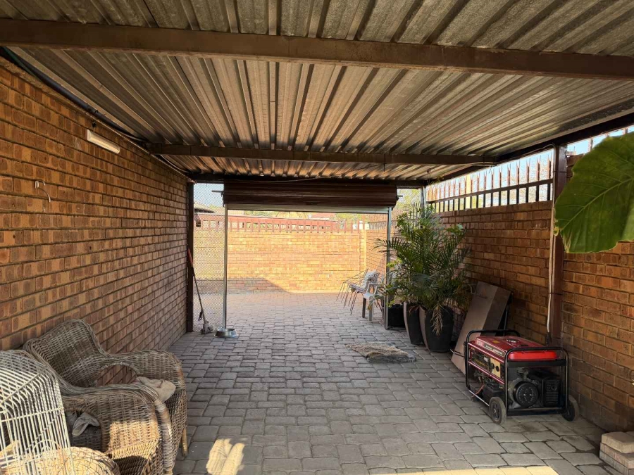 3 Bedroom Property for Sale in Reyno Ridge Mpumalanga