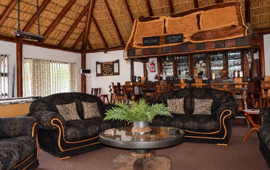 To Let 7 Bedroom Property for Rent in Reyno Ridge Mpumalanga