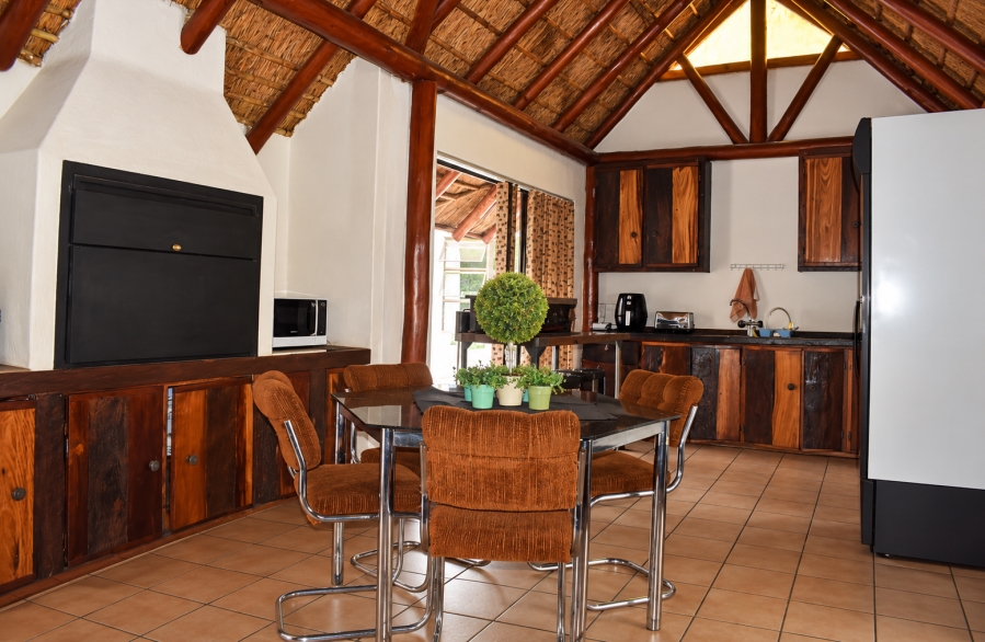 To Let 7 Bedroom Property for Rent in Reyno Ridge Mpumalanga